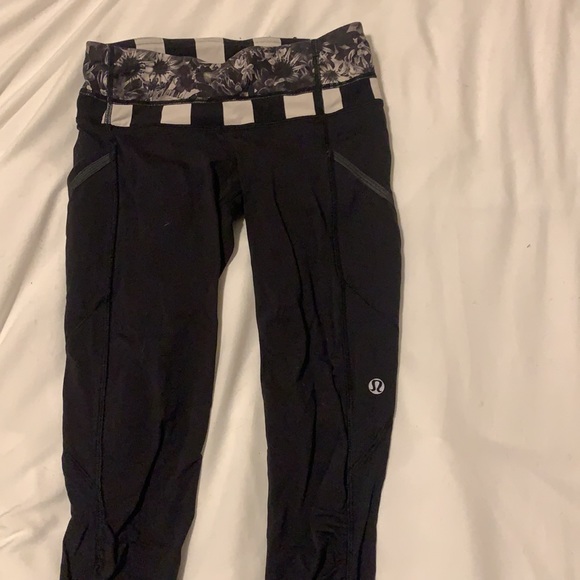 Lulu lemon cropped leggings - Picture 2 of 2